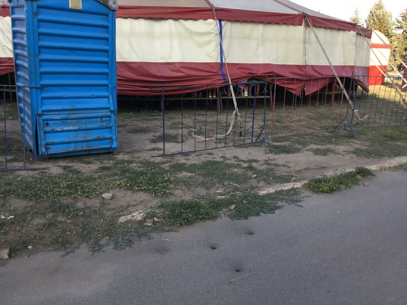 Дружковка: Цирковое представление в этот раз обошлось без у..., фото-1 Дружковка: Цирковое представление в этот раз обошлось без ущерба для асфальта, фото-1