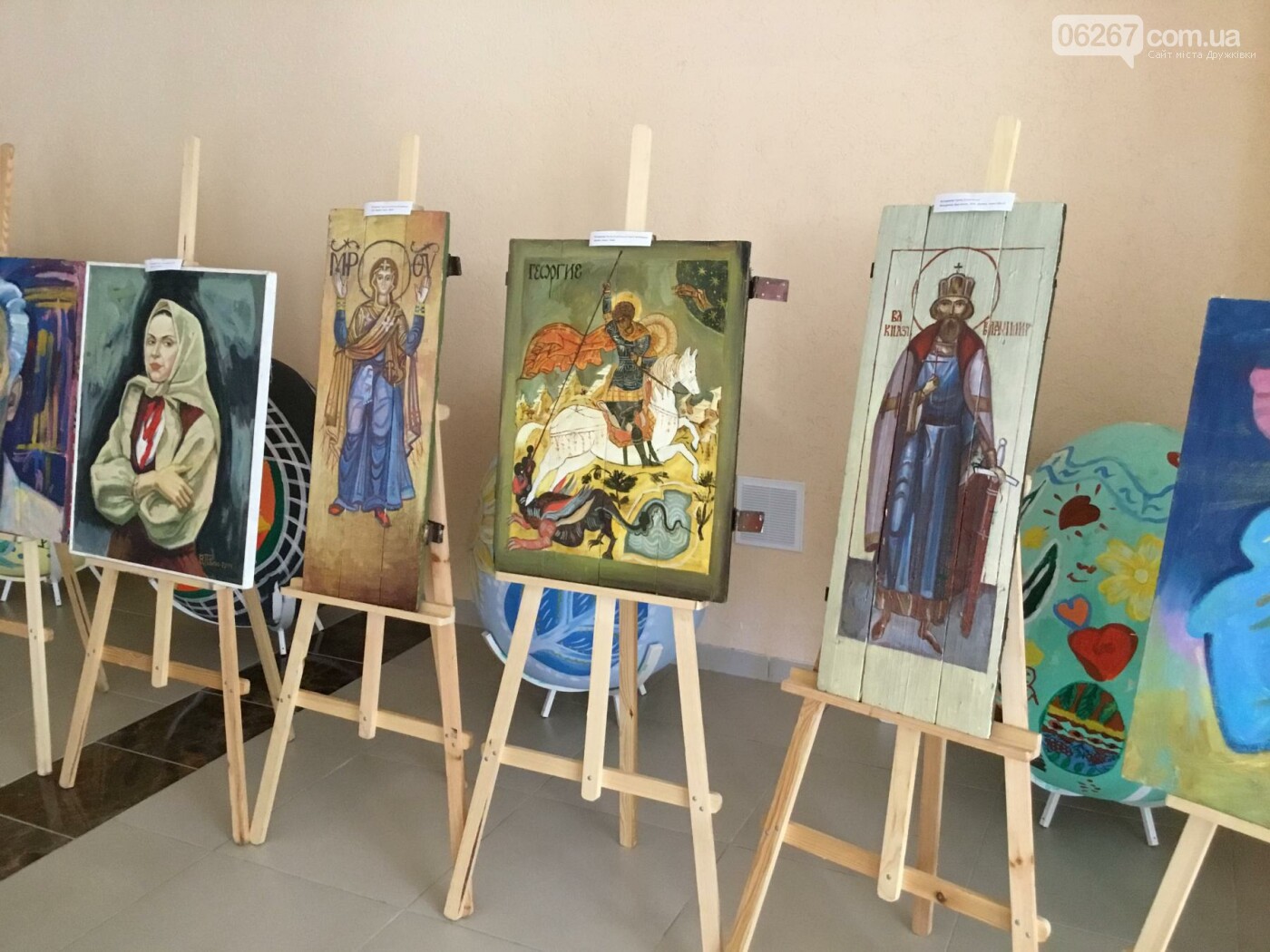 Праздник Независимости в Дружковке отметили выставкой карти..., фото-5 Праздник Независимости в Дружковке отметили выставкой картин и изделий народного творчества (ФОТО, ВИДЕО), фото-5