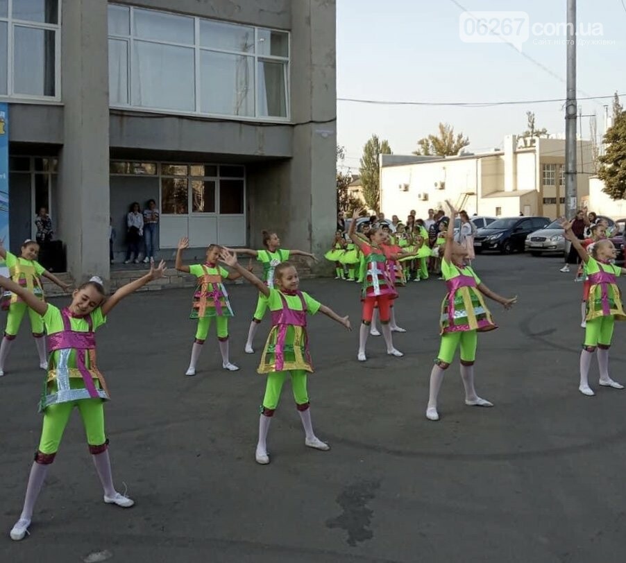Як у Дружківці пройшов День відкритих дверей ЦДЮТ (18 ФОТО), фото-6 Як у Дружківці пройшов День відкритих дверей ЦДЮТ (18 ФОТО), фото-6