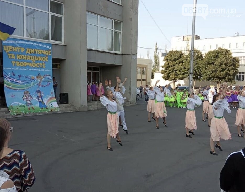 Як у Дружківці пройшов День відкритих дверей ЦДЮТ (18 ФОТО), фото-10 Як у Дружківці пройшов День відкритих дверей ЦДЮТ (18 ФОТО), фото-10