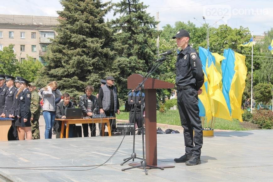 Патрульная полиция Славянска и Краматорска ждет новых сотру..., фото-1 Патрульная полиция Славянска и Краматорска ждет новых сотрудников, фото-1