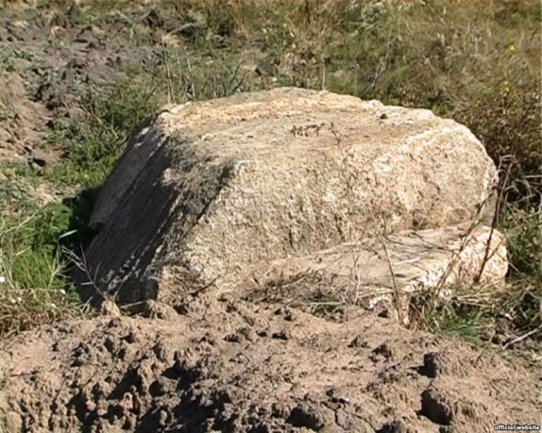 Куди поїхати на вихідні. П’ять невідомих містичних місць Ук..., фото-2 Куди поїхати на вихідні. П’ять невідомих містичних місць України , фото-2