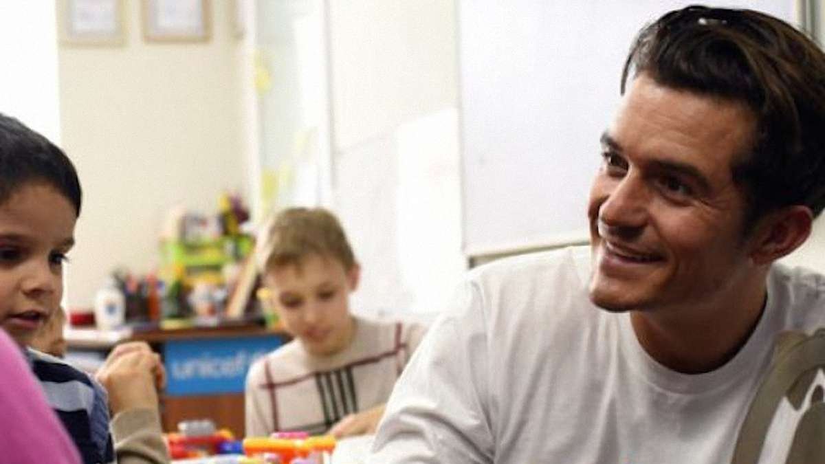 Що спільного у Анджеліни Джолі, Орландо Блума та Віталія Д..., фото-2 Що спільного у Анджеліни Джолі, Орландо Блума та Віталія Дейнеги ? Волонтери, яких знає світ, фото-2