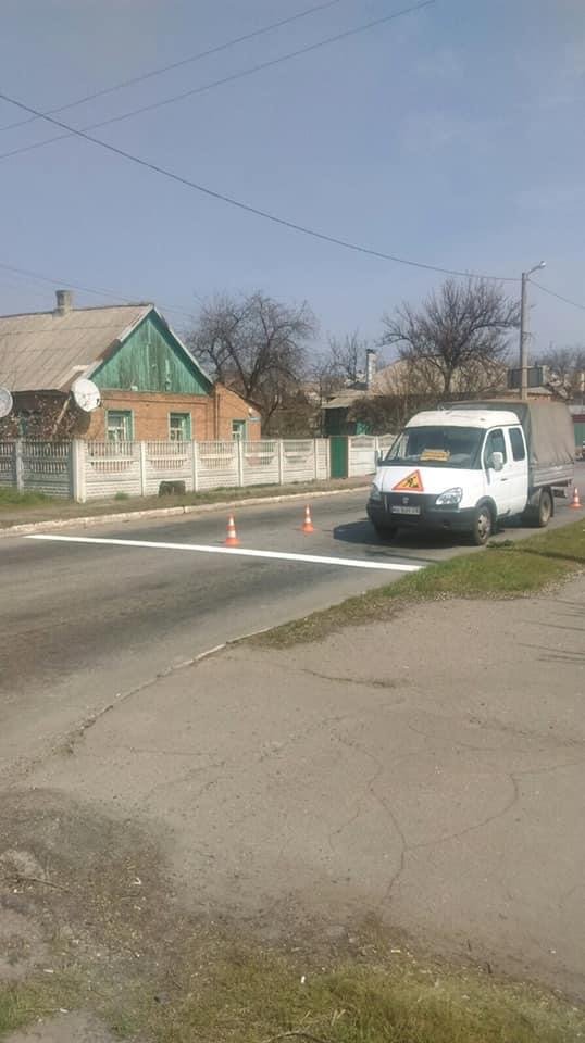 Дружківка: На центральних вулицях міста почали наносити дор..., фото-2 Дружківка: На центральних вулицях міста почали наносити дорожню розмітку (ФОТО), фото-2