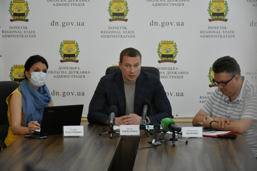 На Донеччині грошову компенсацію за «пакунки малюка» матусі..., фото-1 На Донеччині грошову компенсацію за «пакунки малюка» матусі отримають з обласного бюджету, фото-1