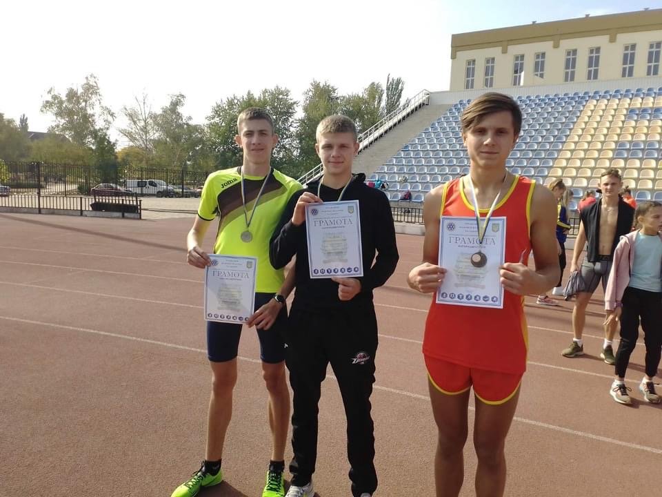 Багатий урожай медалей обласних змагань привезли додому лег..., фото-1 Багатий урожай медалей обласних змагань привезли додому легкоатлети Дружківки (ФОТО), фото-1