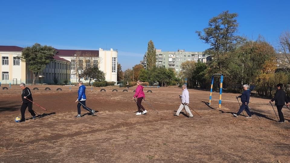 Скандинавська ходьба у Дружківці стає дедалі популярнішою , фото-2 Скандинавська ходьба у Дружківці стає дедалі популярнішою , фото-2